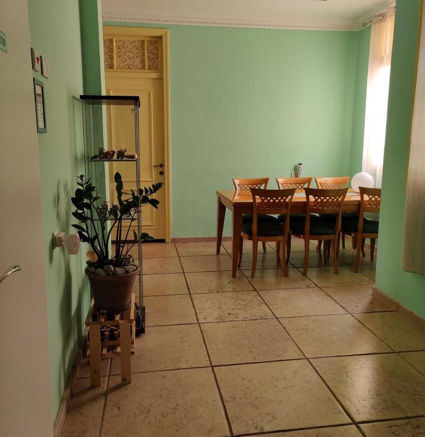 Hostel Roks Hajfa Zewnętrze zdjęcie